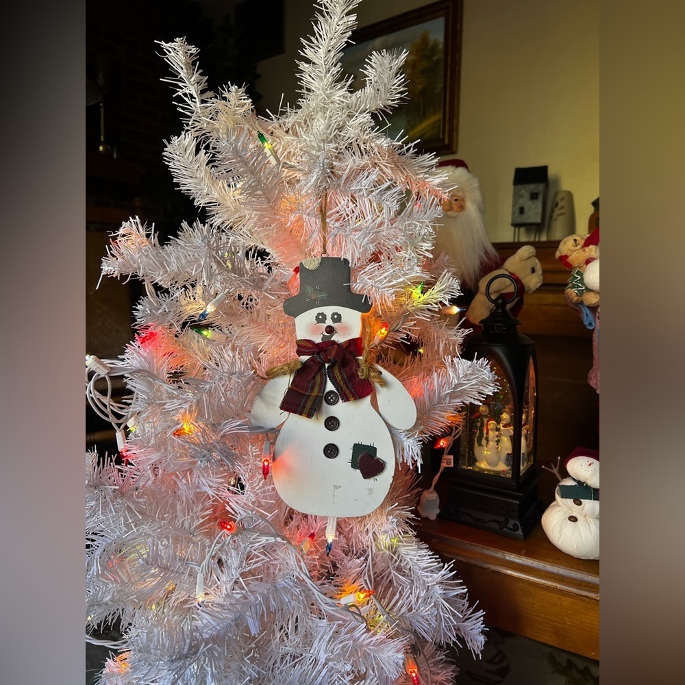 ❤️Rare Vintage 1981 Large Snowman Solid Wood Christmas Ornament